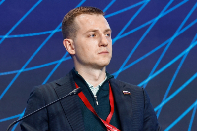 Артем Метелев и Денис Боков обсудили развитие добровольчества в Рязанской области