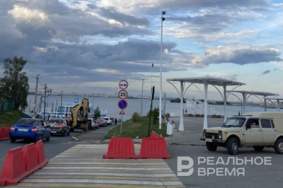 Из-за сильного ветра на паромной переправе Аракчино &mdash; Верхний Услон продлили ограничения на перевозку