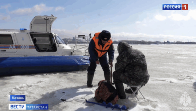 В Татарстане спасатели проводят рейды из-за тонкого льда