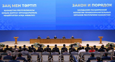 Токаев поручил остановить бесконтрольный оборот сим-карт