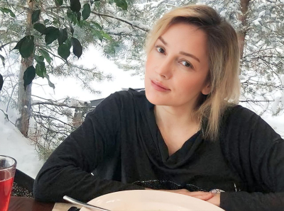 Певица Буланова ответила на вопрос о самочувствии после госпитализации