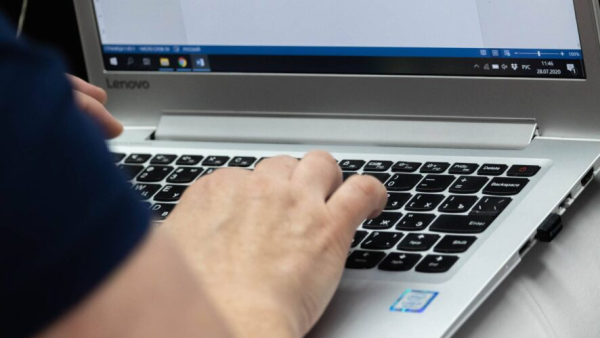 В Госдуме предложили проверять иностранцев на знание традиционных ценностей и социальных норм 27/03/2026 &ndash; Новости