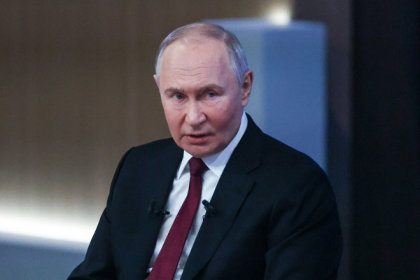 &laquo;Они большие люди&raquo;: Лукашенко назвал Путина и Трампа императорами