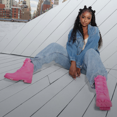 Главный цвет 2023 года и NFT коллекция от CFDA: Что нового в мире моды?