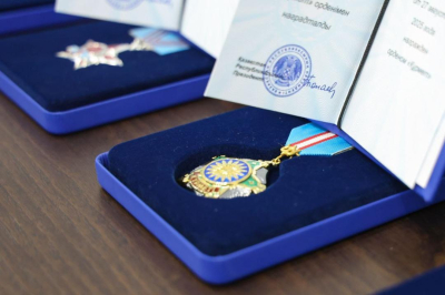 Работников и ветеранов поздравили с Днем шахтера в Минпромышленности