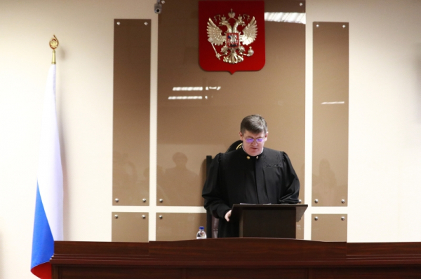 Экс-директора &laquo;Гормоста&raquo; судят за срыв ремонта Октябрьского моста в Новосибирске