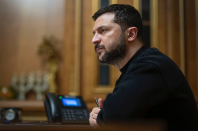 Politico: коррупционный скандал стал ударом по Зеленскому