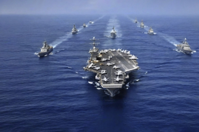 США отвели авианосец &laquo;Авраам Линкольн&raquo; от берегов Ирана: эксперт назвал причину