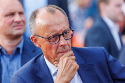 Мерц выразил сомнение, что США удастся быстро завершить операцию против Ирана