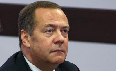 Медведев: России нужна победа, но ее цена имеет значение