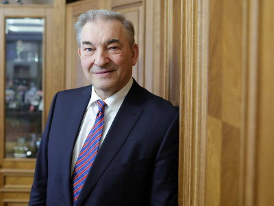 Третьяк переизбран на пост президента ФХР