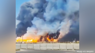 С правозащитника Пономарева решили взыскать долг за ЖКХ