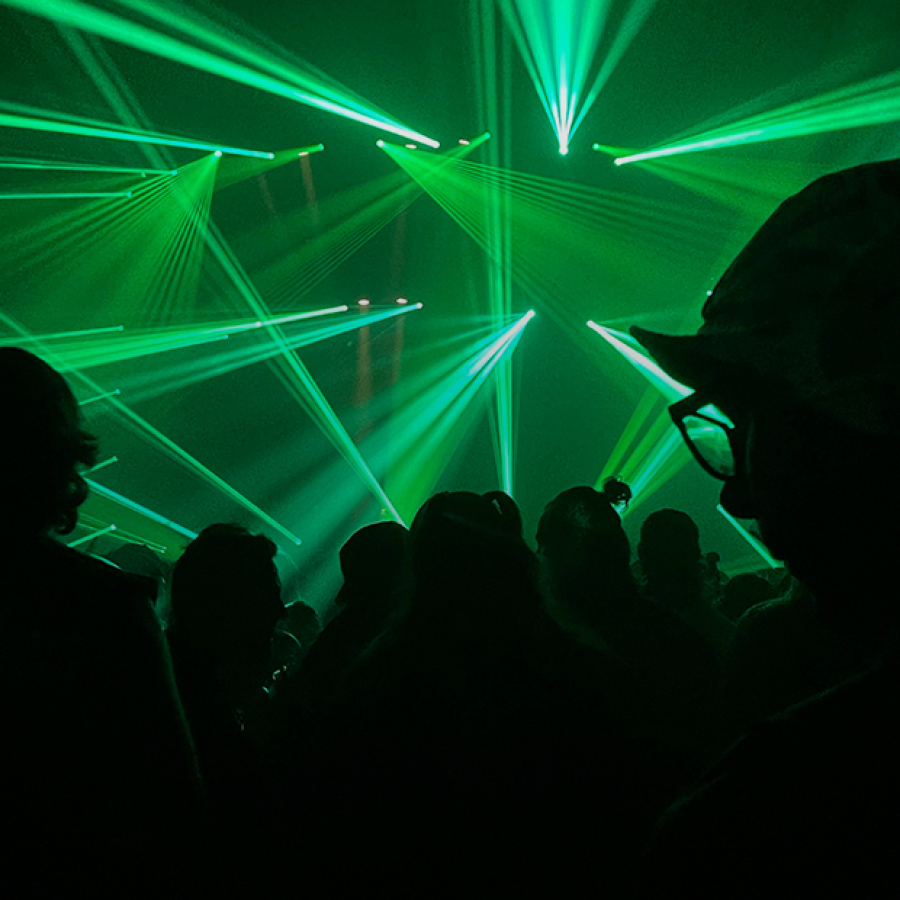 Spekto Open Air, кинопоказы под открытым небом, рейв вечеринка и киноужин по фильму Шрек 2