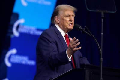 Трамп пригрозил Ирану более сокрушительными ударами, если Тегеран скоро не подпишет сделку