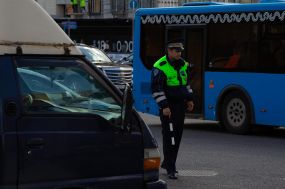 КН: Водителям в России грозят штрафы до 400 000 рублей