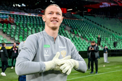 Жена голкипера &laquo;ПСЖ&raquo; Сафонова ответила порноактрисе, пообещавшей ее мужу жаркую ночь за победу в ЛЧ