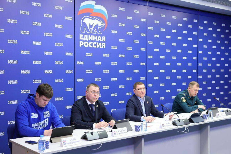 &laquo;Единая Россия&raquo; собирает добровольцев в зоны возможного паводка