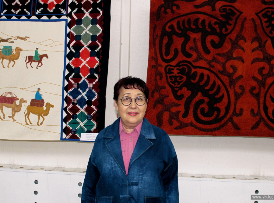 Выставка "Наследие вечности": как художница говорит о жизни через образы